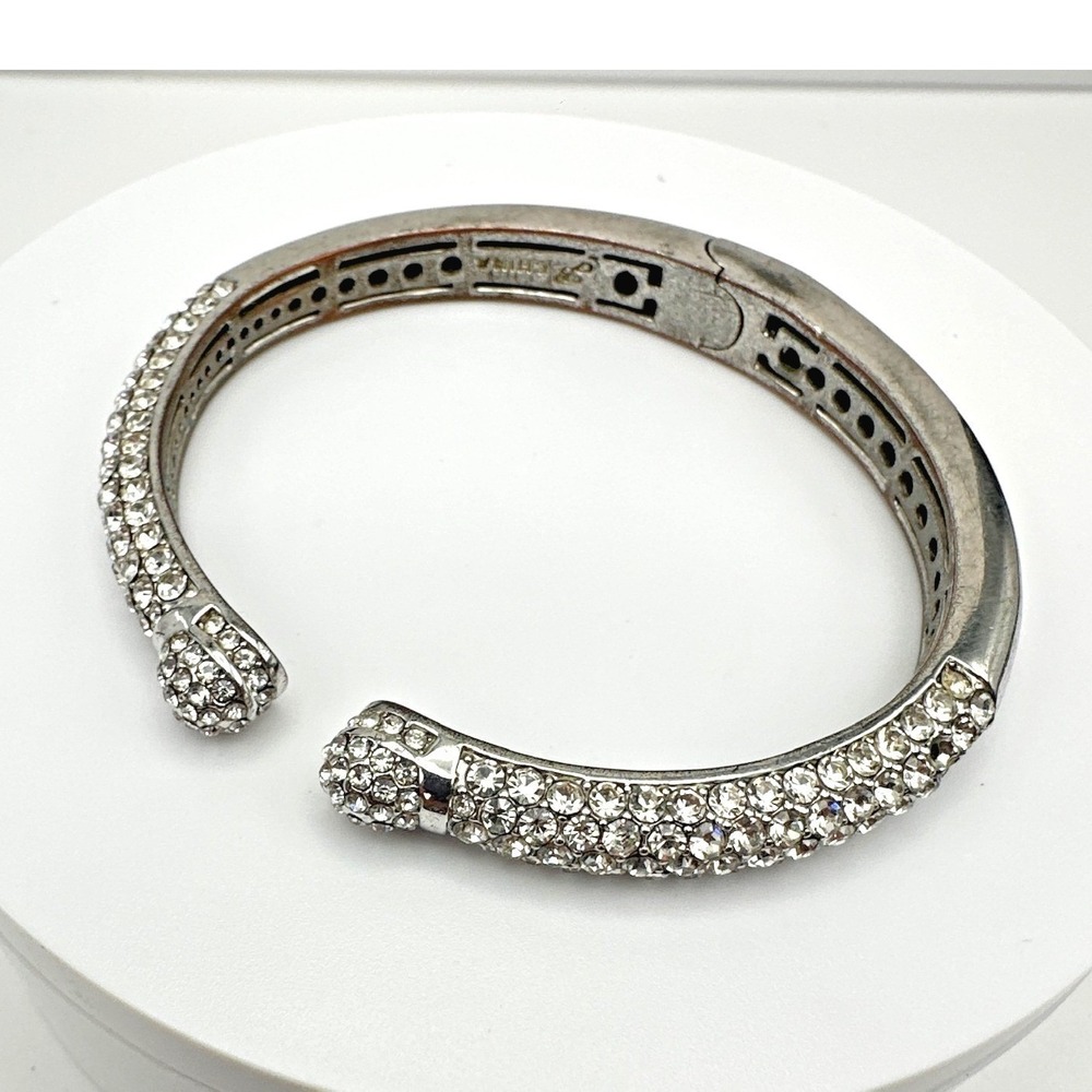 Vintage 90s Silver Tone Rhinestone Hinged Bangle Bracelet women's Jewelry
